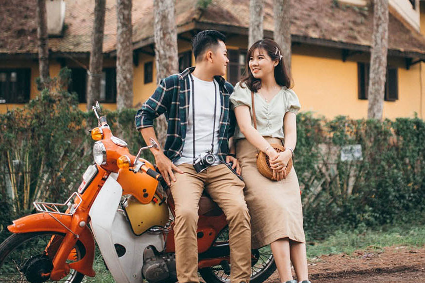 Bạn có thể khám phá chùa bằng nhiều phương tiện khác nhau. Ảnh: Sưu tầm 