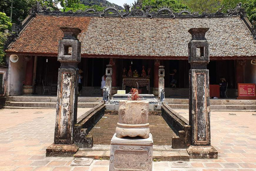 Bối cảnh lịch sử gắn liền với sự tồn tại của đền thờ. Ảnh: Sưu tầm